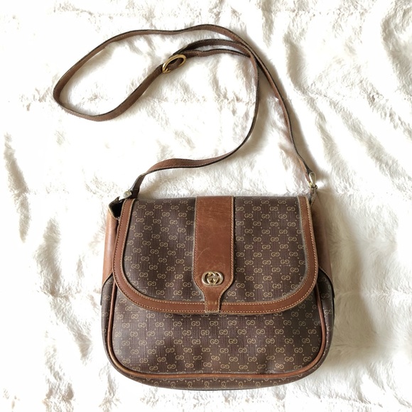 Gucci Vintage Micro GG Monogram Crossbody Bag - Picture 16 of 16